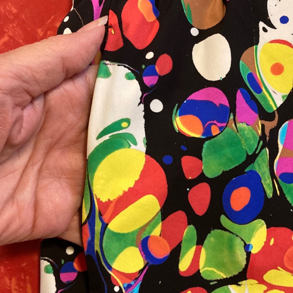 Fabletics Multicolor Abstract Activewear Set Nwot - image 6